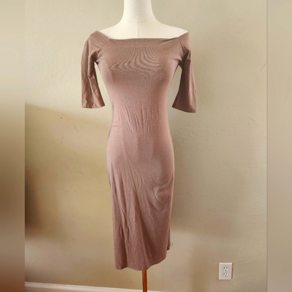 NWOT Heart & Hips Dress, Short sleeve, Midi Bodycon, Tan, L